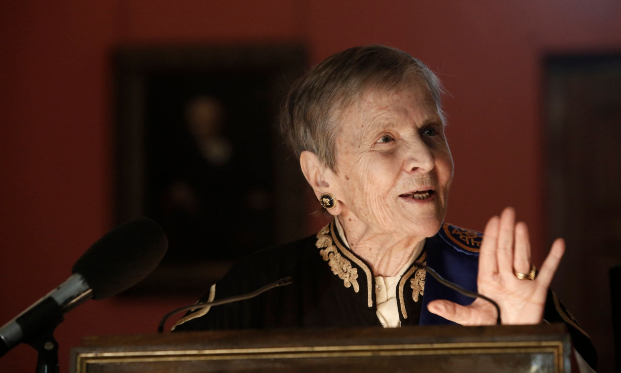 Πέθανε η Ελένη Γλύκατζη Αρβελέρ – Η οικουμενική Ελληνίδα