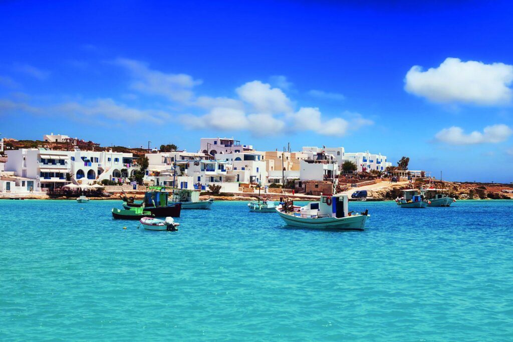 Κουφονήσια: «Στοπ» σε καντίνες και ξαπλώστρες στο Πορί και την Ιταλίδα