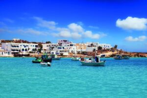 Κουφονήσια: «Στοπ» σε καντίνες και ξαπλώστρες στο Πορί και την Ιταλίδα