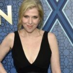 Κατασκοπευτικό θρίλερ στην Αθήνα: Νεκρή πασίγνωστη σεναριογράφος σε ξενοδοχείο