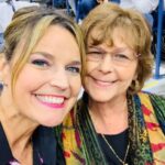 Σοκ για πασίγνωστη παρουσιάστρια: Απήγαγαν την μητέρα της