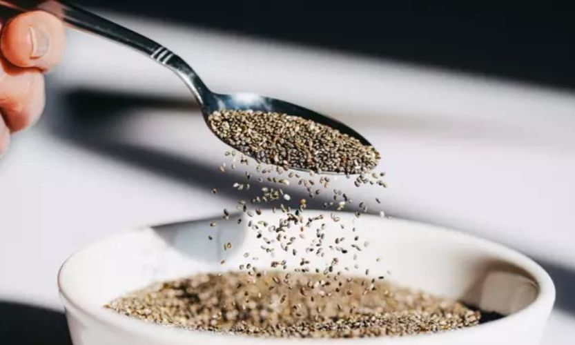 Διατροφολόγος προειδοποιεί όσους καταναλώνουν σπόρους chia