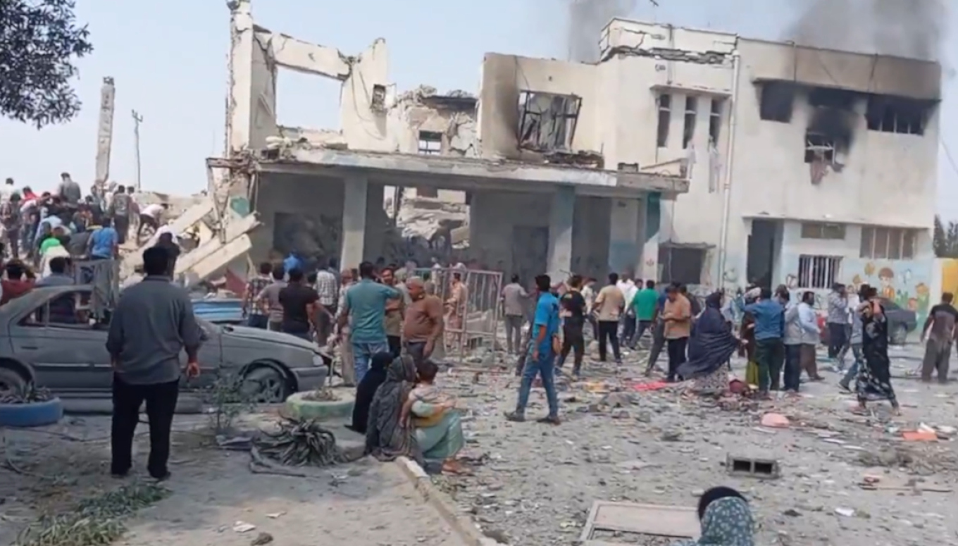 Χτύπημα σε δημοτικό σχολείο στο Ιράν -51 νεκρές μαθήτριες