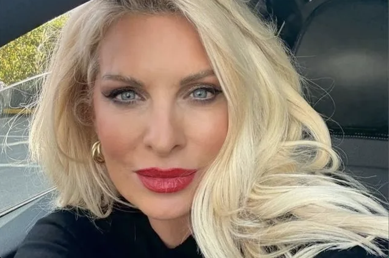 Η αλήθεια για την Ελένη Μενεγάκη