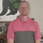 Η σύζυγος του καθηγητή που σκοτώθηκε από μαθητή, ζητά να αποσυρθούν οι κατηγορίες – «Να μην καταστραφούν κι άλλες ζωές»