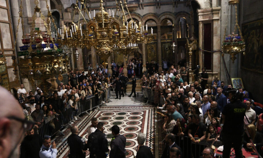 Πύραυλος έπεσε κοντά στον Πανάγιο Τάφο