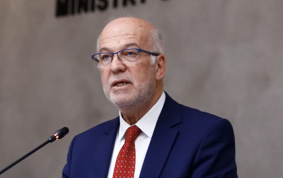 Φλωρίδης για δίκη Τεμπών: «Αν κάποιος μου βρει στην Ευρώπη μεγαλύτερη αίθουσα, να μου το πει»