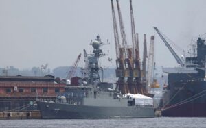 Αμερικανικό υποβρύχιο κατέστρεψε την ιρανική φρεγάτα Iris Dena – Δεκάδες νεκροί