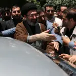 Πώς ο Μοτζταμπά Χαμενεΐ έστησε τη μυστική του περιουσία στην Ευρώπη