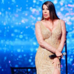 Ξεσπά για τον άγνωστο γιο της, η Άντζελα Δημητρίου: «Έχει αυτούς τους γονείς, νομίζει είναι οι πραγματικοί του, είναι δύσκολο να πεις “Εγώ είμαι η μάνα σου”»