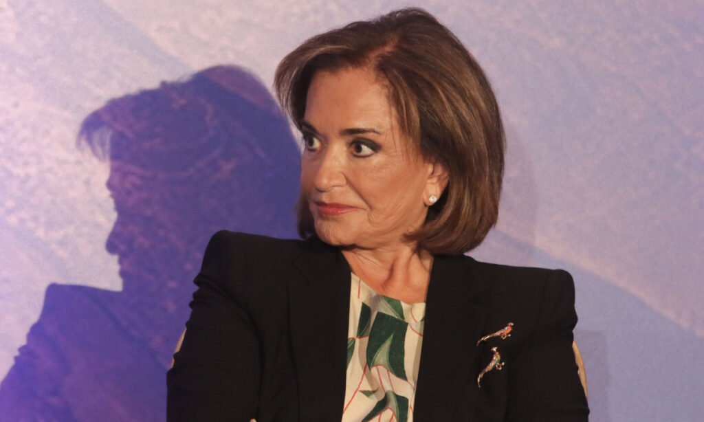 Μπακογιάννη: «Και τι προτείνετε τώρα που έχω παιδί αγνώστου πατρός; Να το καταπιώ;»