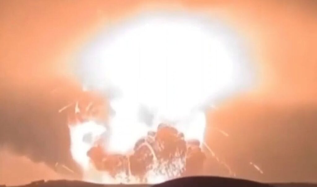 Πόλεμος: Η απόλυτη φρίκη, 168 παιδιά νεκρά από βομβαρδισμό – Σοκ με την φωτογραφία των θυμάτων