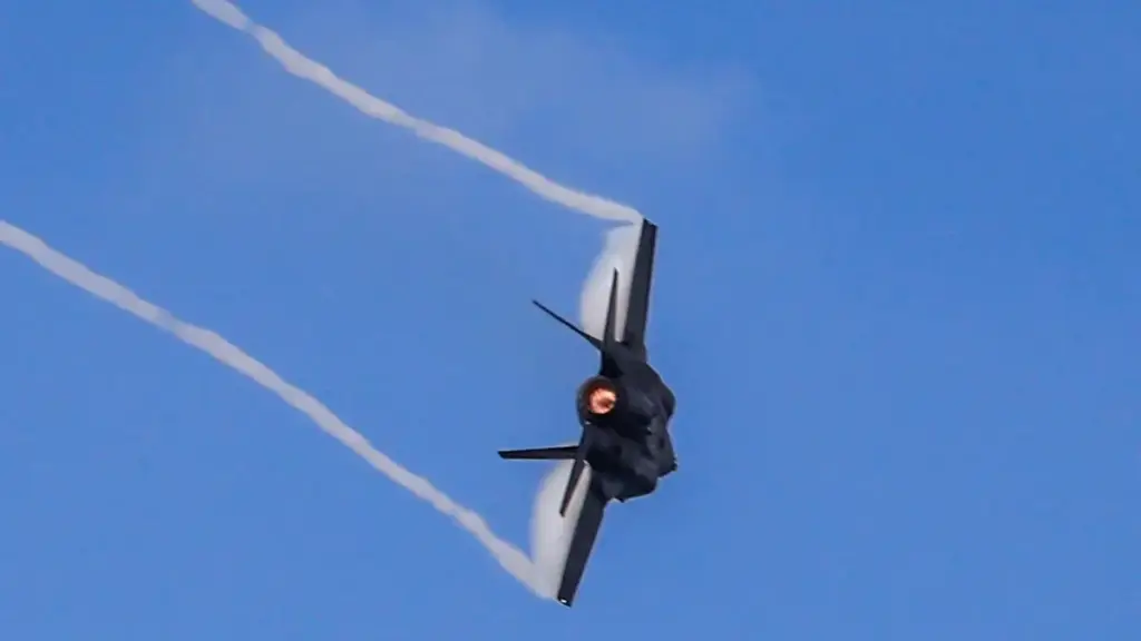 Συναγερμός με τους Τούρκους στο Αιγαίο τη στιγμή που μαίνεται ο πόλεμος