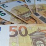 Εκτακτη ανακοίνωση μεγάλης τράπεζας: Μετρητά στο σπίτι για παν ενδεχόμενο