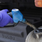 Βενζίνη με 0,01 ευρώ το λίτρο: Πανικός σε πρατήριο οδηγοί έτρεχαν με μπιτόνια