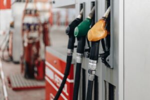 Fuel Pass 2026: Τα ποσά, οι δικαιούχοι και τα κριτήρια – Πότε οι πληρωμές